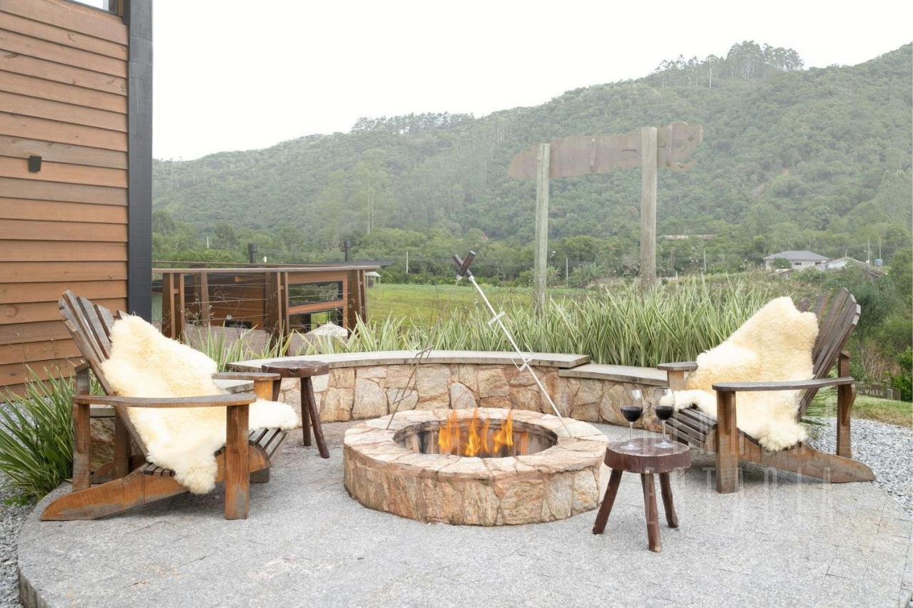 Villas Mornas Espaco De Eventos E Hospedagem Boutique Aguas Mornas 外观 照片