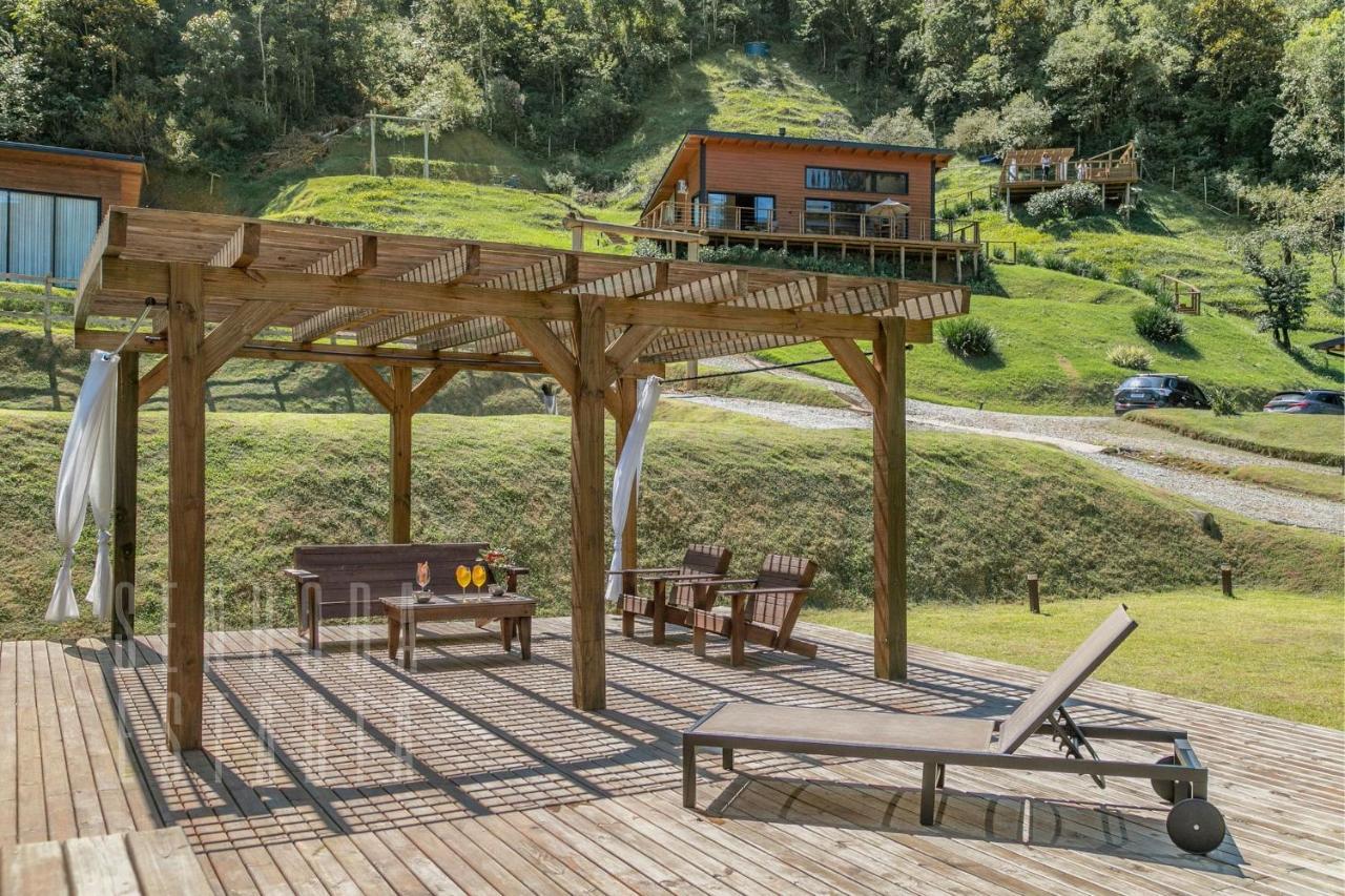 Villas Mornas Espaco De Eventos E Hospedagem Boutique Aguas Mornas 外观 照片