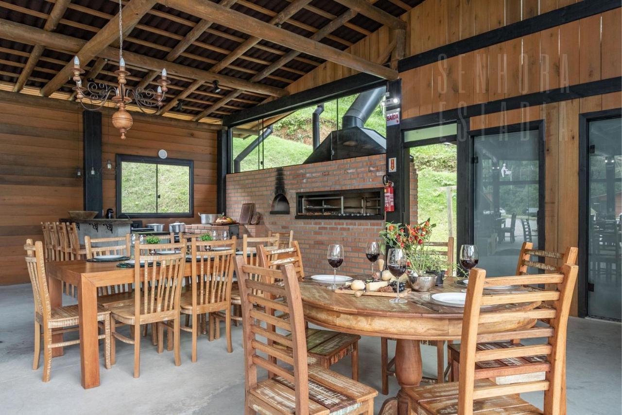 Villas Mornas Espaco De Eventos E Hospedagem Boutique Aguas Mornas 外观 照片