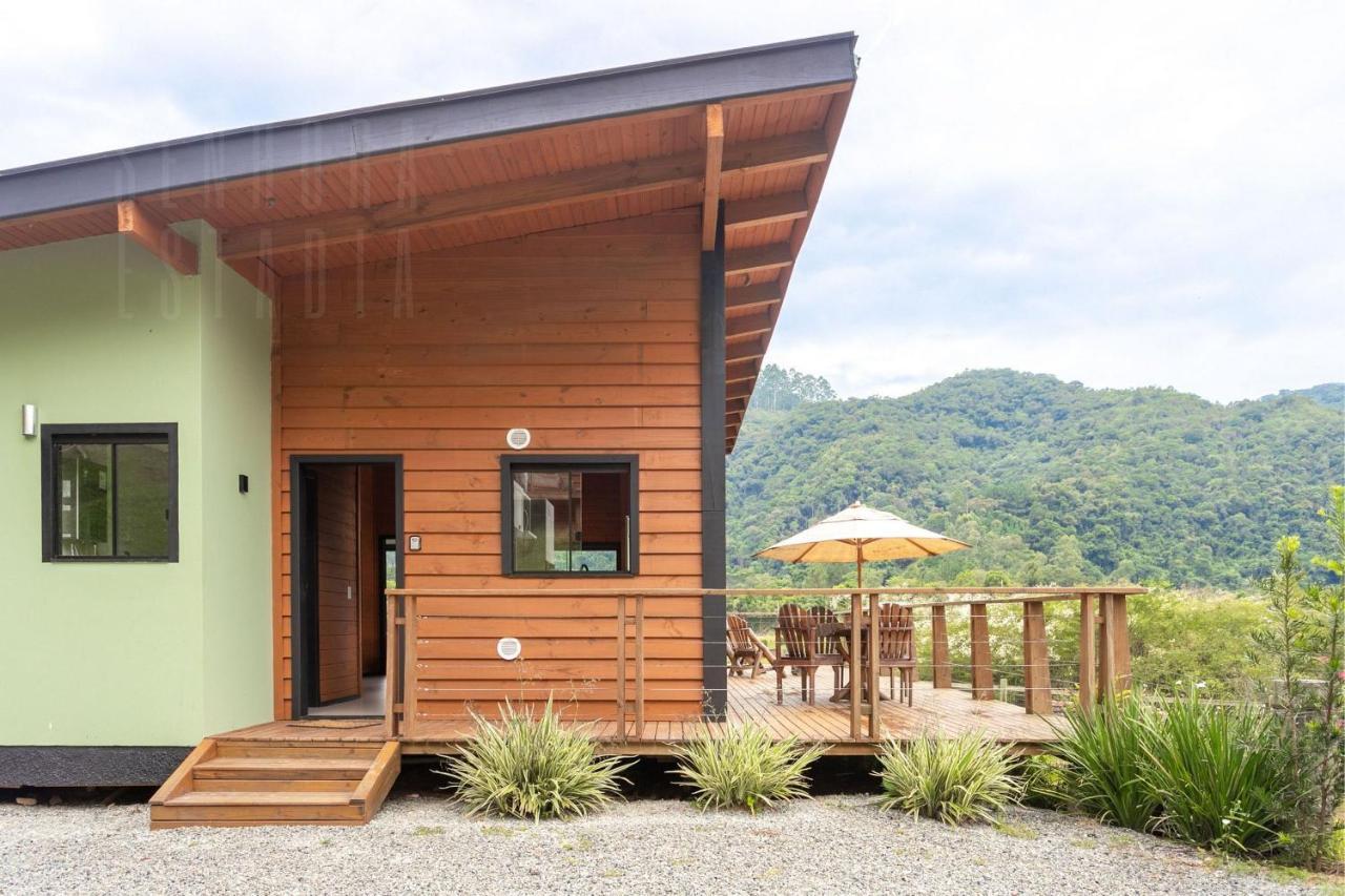 Villas Mornas Espaco De Eventos E Hospedagem Boutique Aguas Mornas 外观 照片