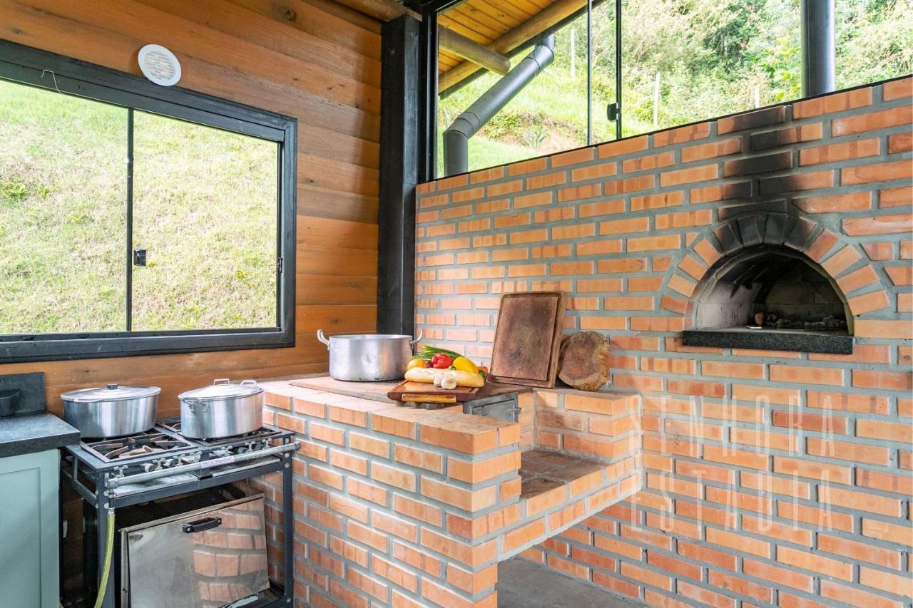 Villas Mornas Espaco De Eventos E Hospedagem Boutique Aguas Mornas 外观 照片