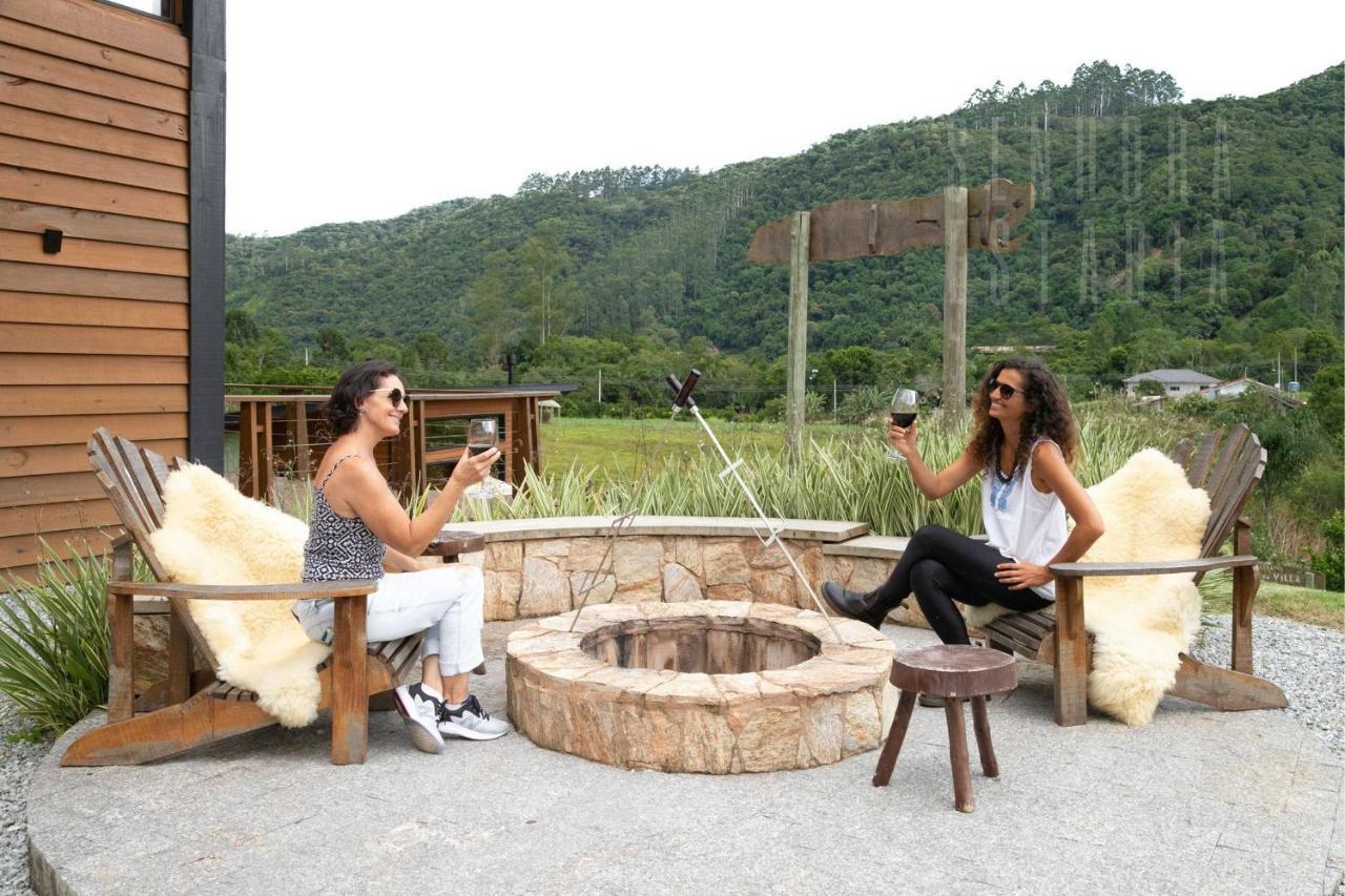 Villas Mornas Espaco De Eventos E Hospedagem Boutique Aguas Mornas 外观 照片